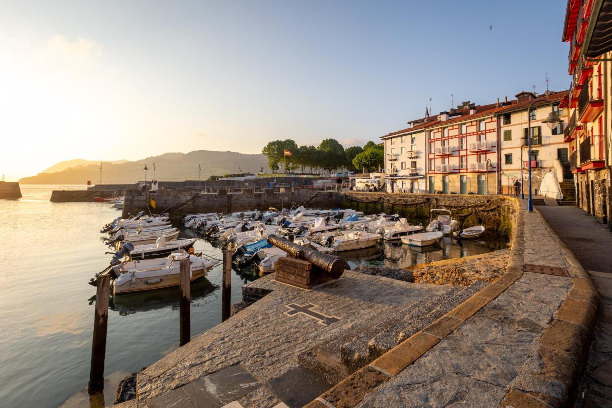 Apartamentos&Spa Mundaka Port Экстерьер фото
